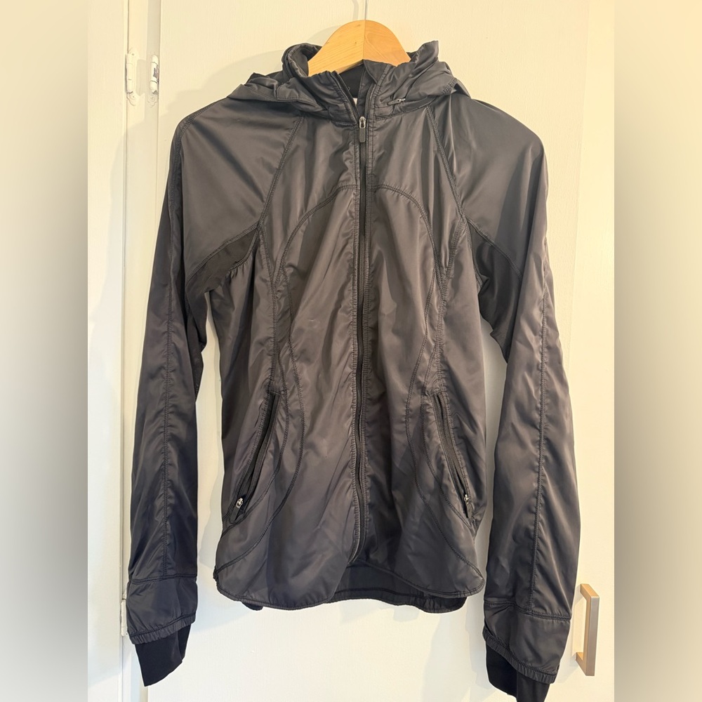 lululemon athletica Women's Hooded Windbreaker Jacket - Black (like new)